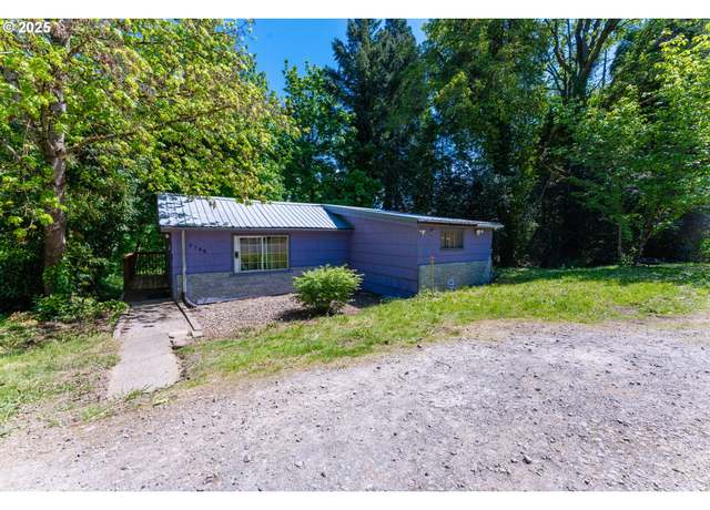 Property at 2700 Underhill Ln, West Linn, OR 97068, 2 beds, 1 bath