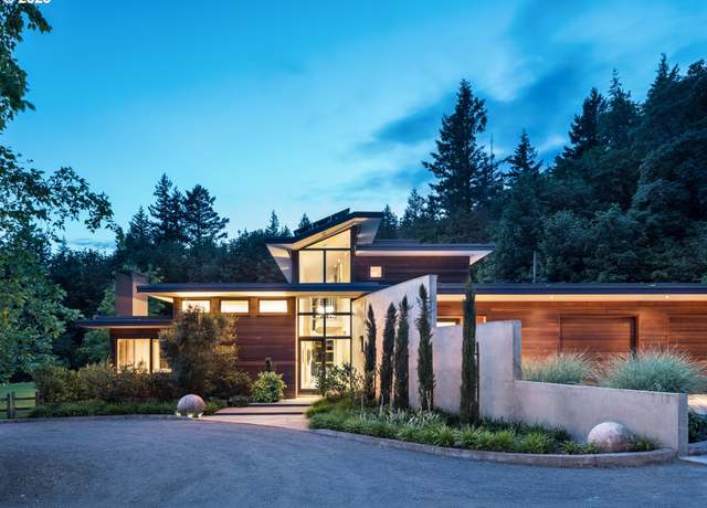 Property at 448 NW Skyline Blvd, Portland, OR 97229, 4 beds, 5 baths