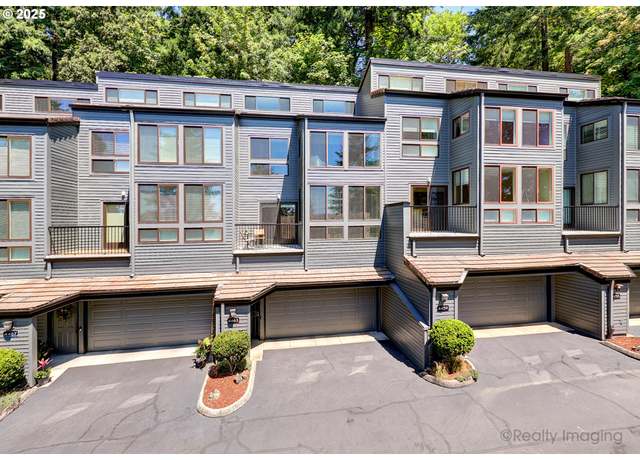 Property at 4463 Thunder Vista Ln, Lake Oswego, OR 97035, 2 beds, 2.5 baths