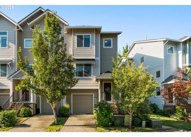 Property at 10561 NE Park Ridge Way, Hillsboro, OR 97006, 3 beds, 2.5 baths