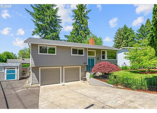 Property at 885 SW Spring Ln, Portland, OR 97225, 3 beds, 2.5 baths