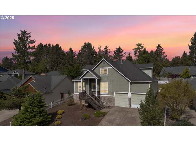 Property at 5779 NE Voyage Way, Lincoln City, OR 97367, 5 beds, 2.5 baths