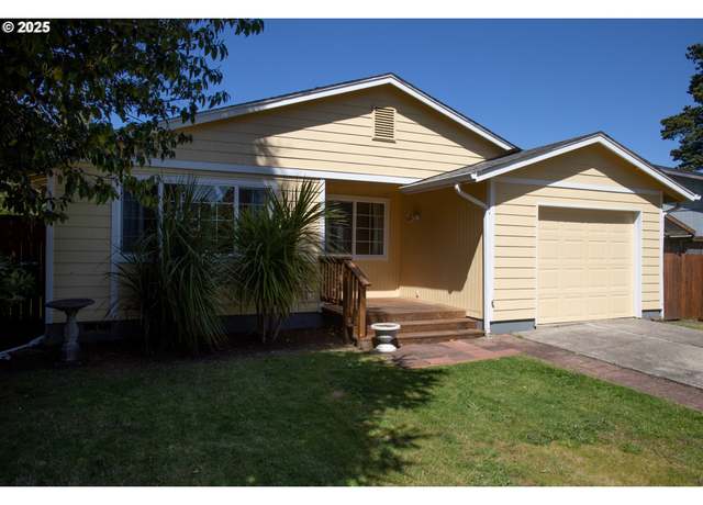 Property at 1673 29th St, Florence, OR 97439, 3 beds, 1 bath