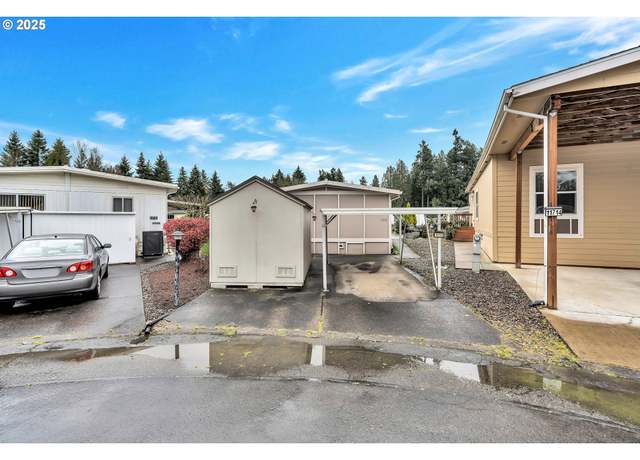 Property at 11712 SW Royal Villa Dr #96, Portland, OR 97224, 2 beds, 1 bath