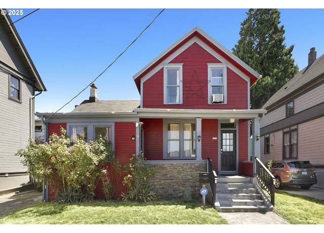 Property at 2018 SE 6th Ave, Portland, OR 97214, 4 beds, 2 baths