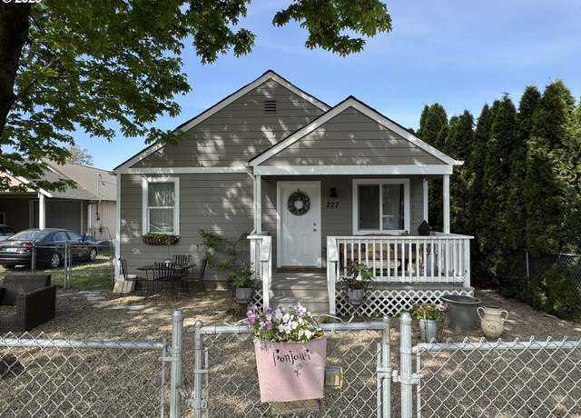 Property at 227 Cobb St, Dillard, OR 97432, 2 beds, 2 baths