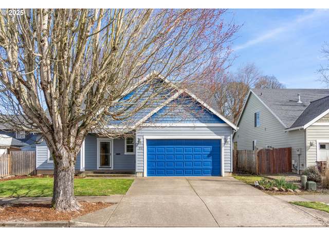 Property at 850 SE 67th Ave, Hillsboro, OR 97123, 3 beds, 2.5 baths