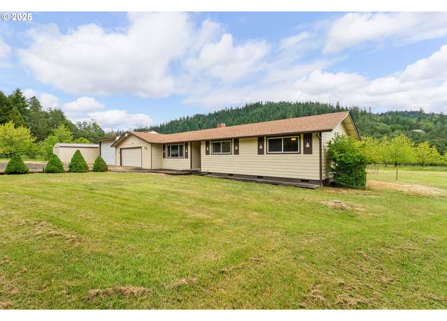 Property at 1223 Sable Dr, Roseburg, OR 97470, 3 beds, 2 baths