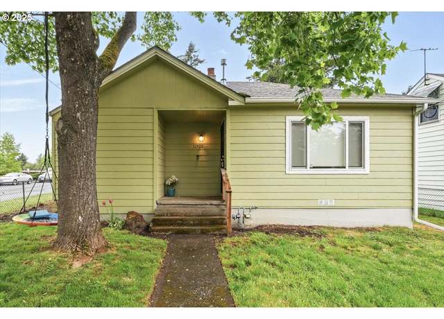 Property at 11705 SE Pine St, Portland, OR 97216, 2 beds, 1 bath