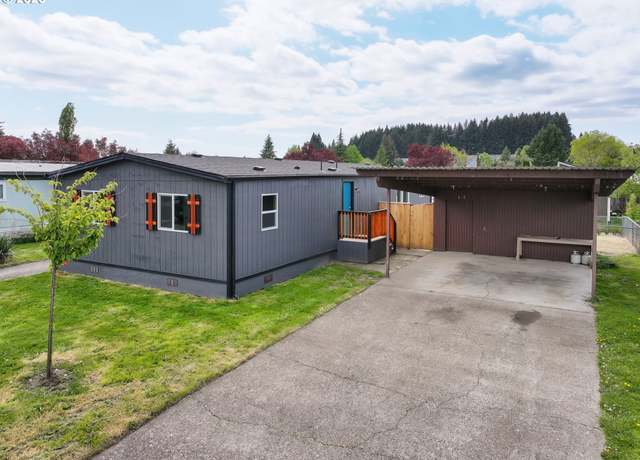 Property at 627 NW 6th Ct, Mcminnville, OR 97128, 4 beds, 2 baths