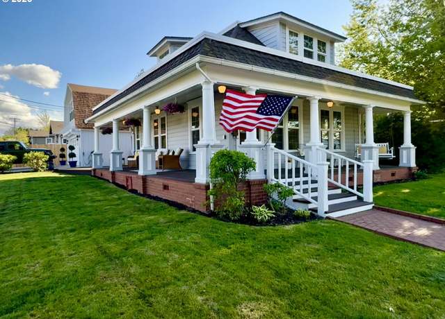 Property at 1011 May St, Hood River, OR 97031, 4 beds, 3 baths