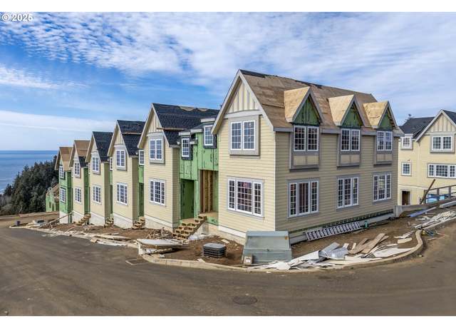 Property at 419 NE Moonwake Ln #17, Depoe Bay, OR 97341, 2 beds, 2.5 baths