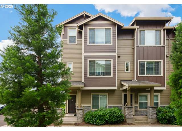 Property at 167 NE 80th Ave, Hillsboro, OR 97006, 3 beds, 3.5 baths