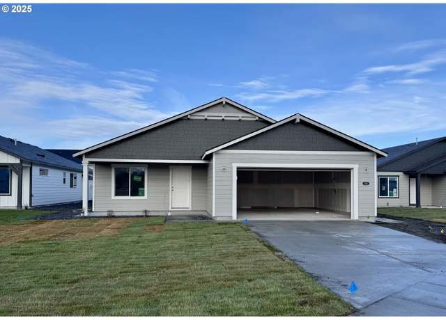 Property at 1593 NE 8th Pl, Hermiston, OR 97838, 4 beds, 2 baths