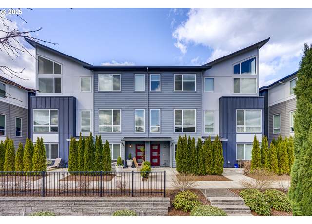 Property at 17211 SW Goldcrest Ln, Beaverton, OR 97007, 2 beds, 2.5 baths