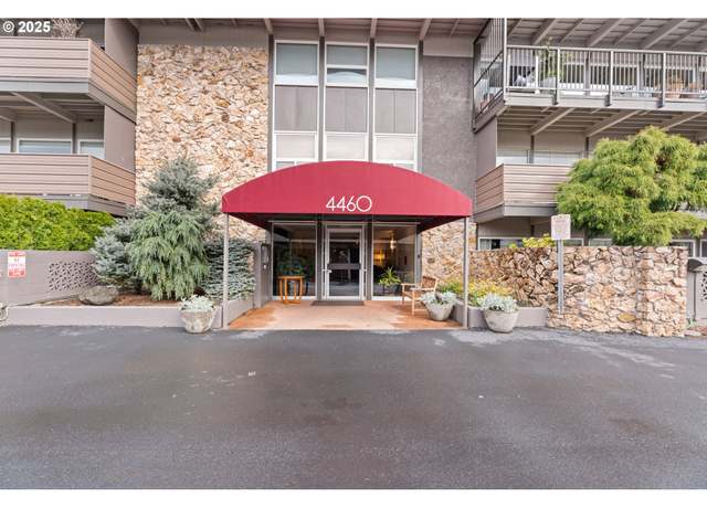 Property at 4460 SW Scholls Ferry Rd #20, Portland, OR 97225, 2 beds, 2 baths