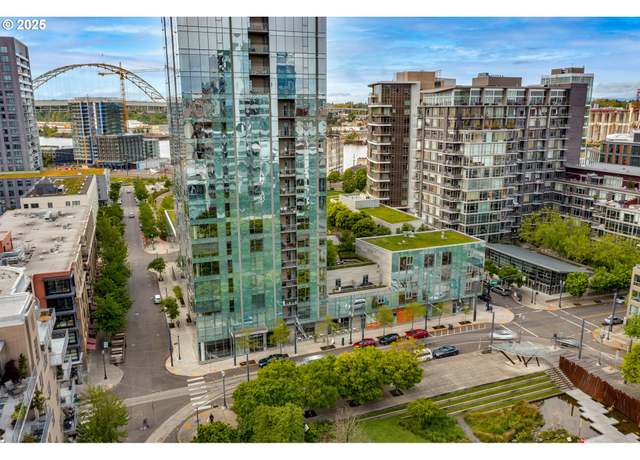 Property at 1075 NW Northrup St #1415, Portland, OR 97209, 3 beds, 2 baths