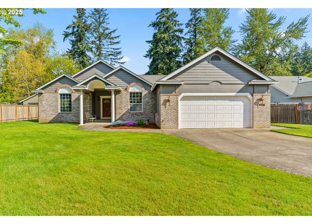 Property at 4126 Hampshire Ln, Eugene, OR 97404, 3 beds, 3 baths