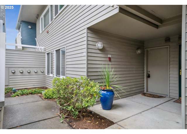 Property at 87 N Hayden Bay Dr, Portland, OR 97217, 2 beds, 1 bath
