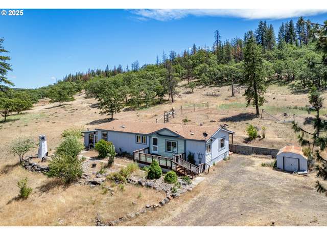 Property at 222 Piluk Ln, Goldendale, WA 98620, 3 beds, 2 baths