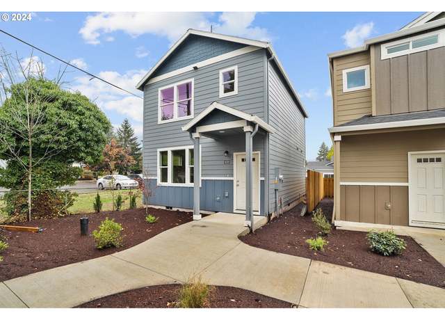 Property at 6050 SE 136th Ave, Portland, OR 97236, 3 beds, 2.5 baths