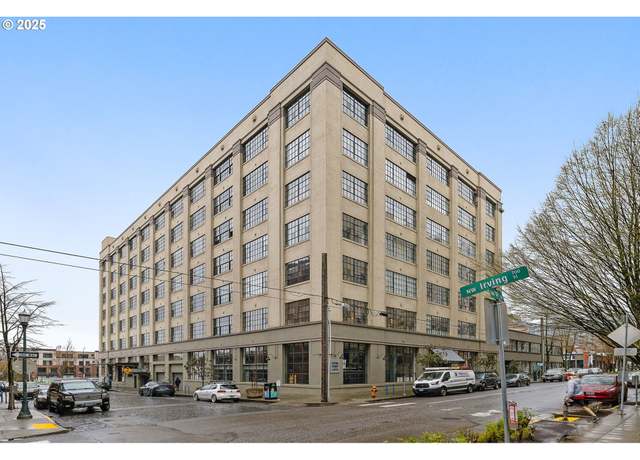 Property at 1314 NW Irving St #607, Portland, OR 97209, 1 bed, 1 bath