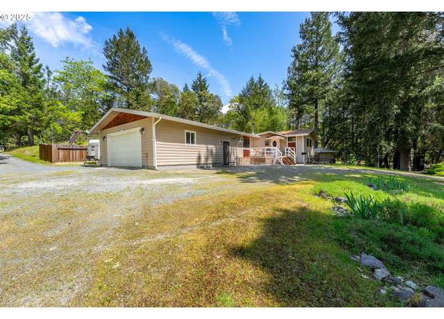 Property at 855 Cienaga Ln, Grants Pass, OR 97526, 3 beds, 2 baths