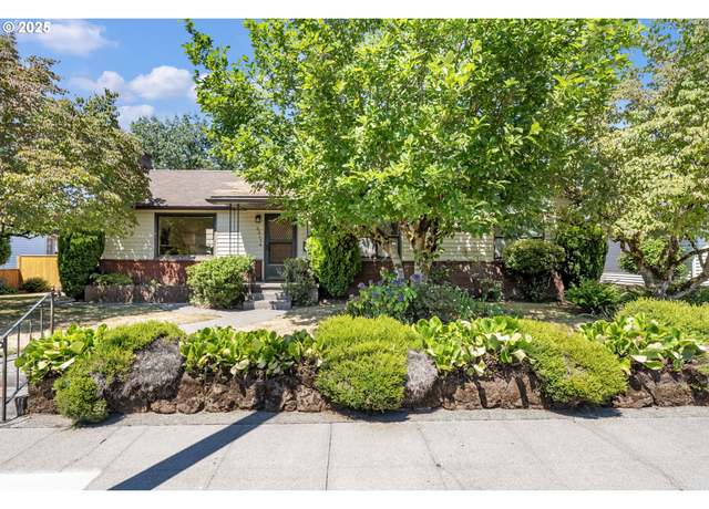 Property at 5317 SE Steele St, Portland, OR 97206, 3 beds, 1 bath