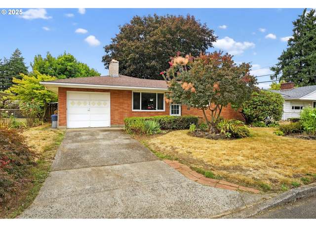Property at 1131 SE 168th Ave, Portland, OR 97233, 3 beds, 1 bath