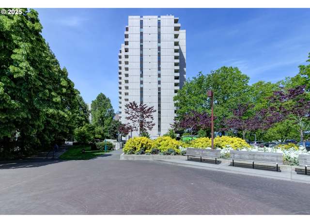 Property at 2211 SW 1st Ave #1602, Portland, OR 97201, 3 beds, 2 baths