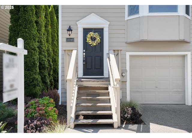 Property at 13345 SW Kingston Pl, Portland, OR 97223, 3 beds, 2.5 baths