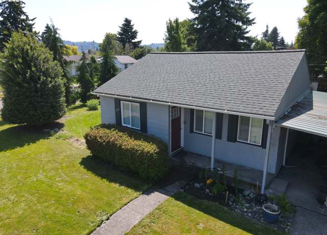 Property at 505 30th Ave, Longview, WA 98632, 2 beds, 1 bath