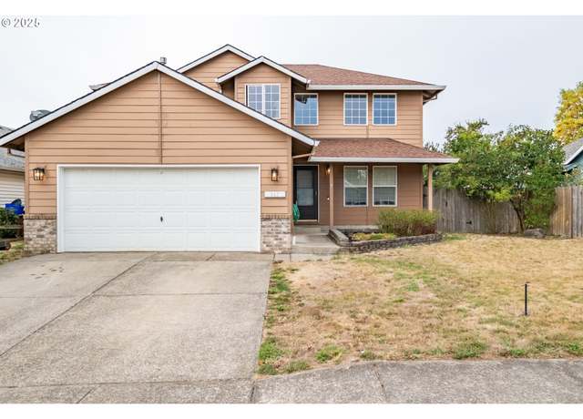 Property at 947 Meadowlark Pl, Molalla, OR 97038, 4 beds, 3 baths