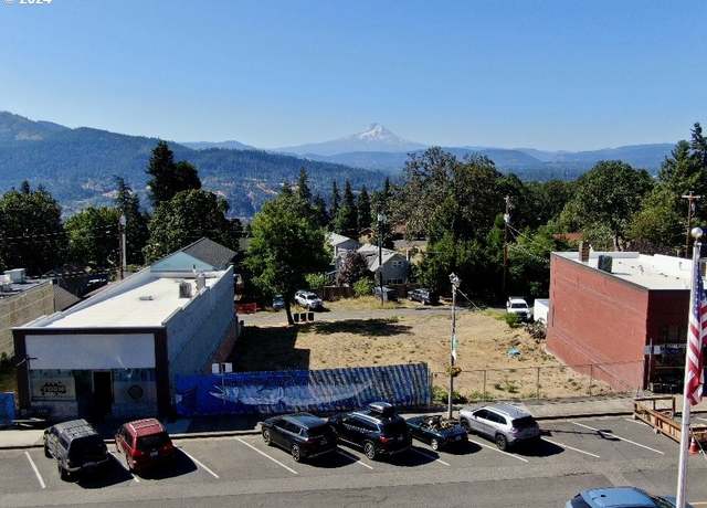 Property at 121 E Jewett Blvd, White Salmon, WA 98672