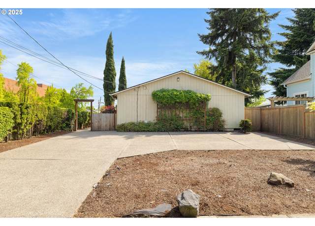 Property at 624 N Emerson St, Portland, OR 97217, 4 beds, 2 baths