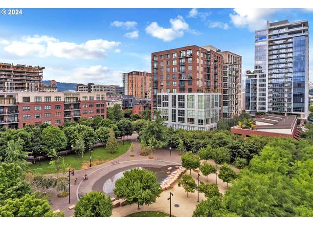 Property at 922 NW 11th Ave #807, Portland, OR 97209, 2 beds, 2.5 baths