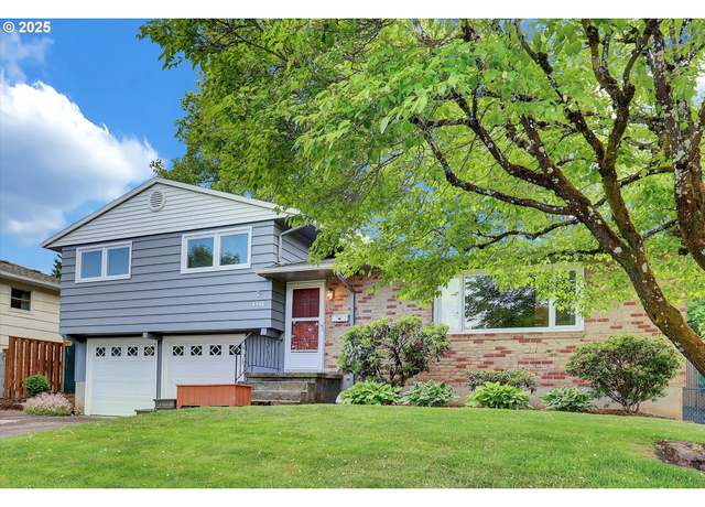 Property at 4948 SE Harvey St, Milwaukie, OR 97222, 3 beds, 2 baths