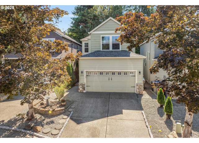 Property at 13236 SW Bigleaf Dr, Portland, OR 97223, 3 beds, 2.5 baths