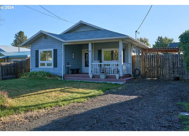 Property at 612 N Mill St, Joseph, OR 97846, 3 beds, 2.5 baths