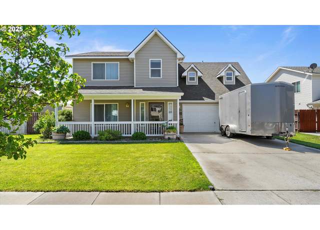 Property at 438 E Browning Ave, Hermiston, OR 97838, 3 beds, 2.5 baths