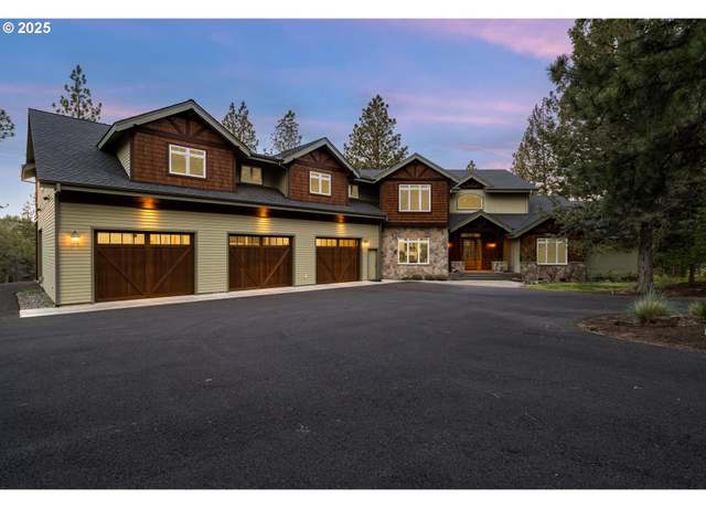 Property at 69205 Hawksflight Dr, Sisters, OR 97759, 6 beds, 4.5 baths