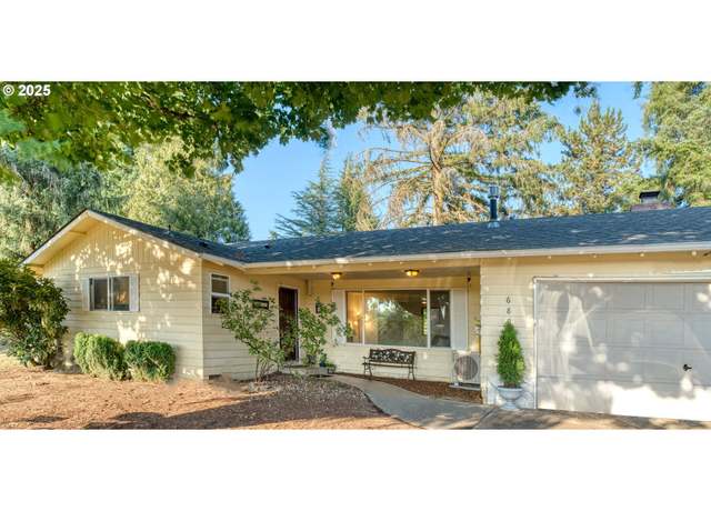 Property at 6805 NE 179th St, Vancouver, WA 98686, 3 beds, 2.5 baths