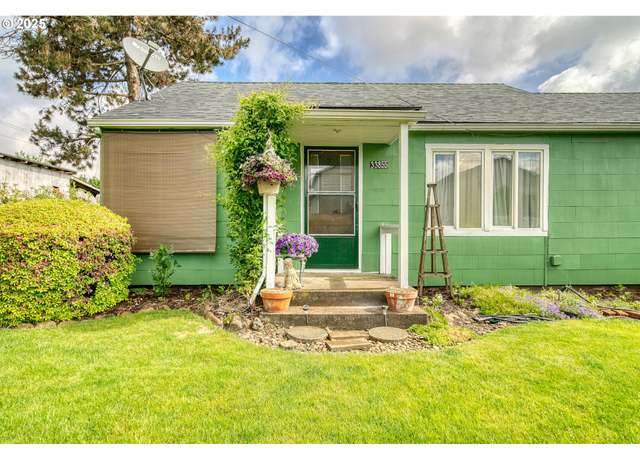 Property at 33855 NE Blossom Dr, Scappoose, OR 97056, 2 beds, 1 bath