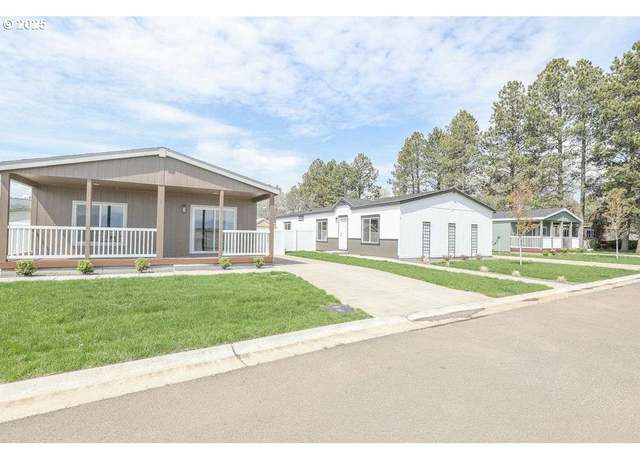 Property at 3111 E Q Ave #1, La Grande, OR 97850, 3 beds, 2 baths