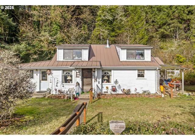 Property at 42307 N River Dr, Sweet Home, OR 97386, 3 beds, 1 bath