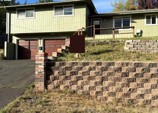 Property at 1903 N Eldorado Ave, Klamath Falls, OR 97601, 4 beds, 2.5 baths