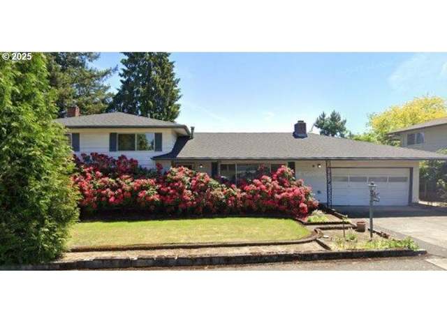 Property at 11780 SW Timberline Dr, Beaverton, OR 97008, 4 beds, 3 baths