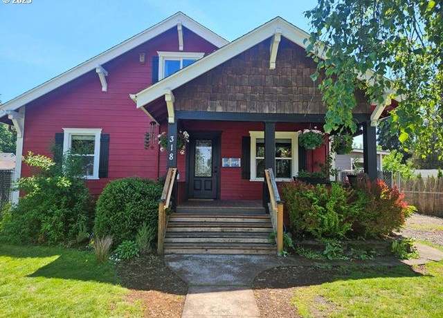 Property at 318 Koons St, Silverton, OR 97381, 4 beds, 2 baths