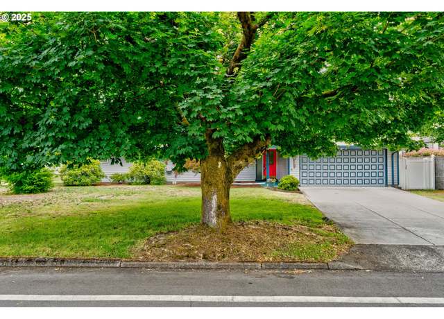 Property at 11809 SE 7th St, Vancouver, WA 98683, 3 beds, 2 baths