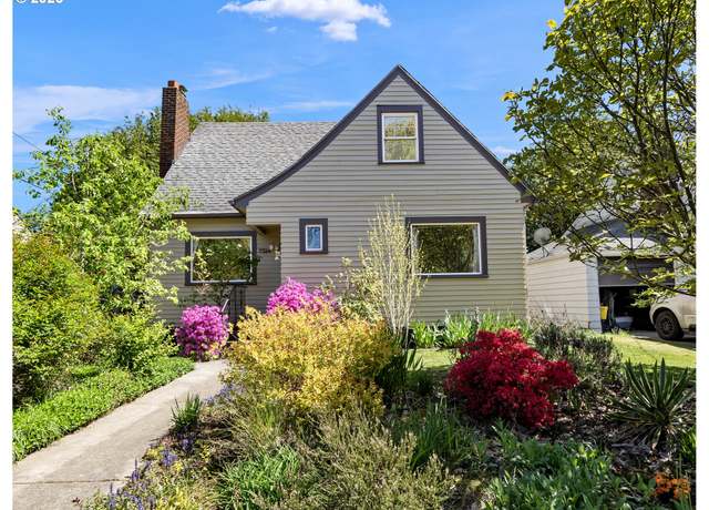 Property at 7324 N Oatman Ave, Portland, OR 97217, 4 beds, 2 baths